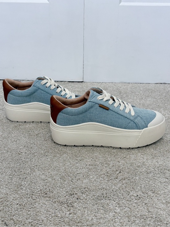 Wrangler Shoes - BRAND NEW Wrangler Light Blue Canvas Low-Top Sneakers with Cream Laces